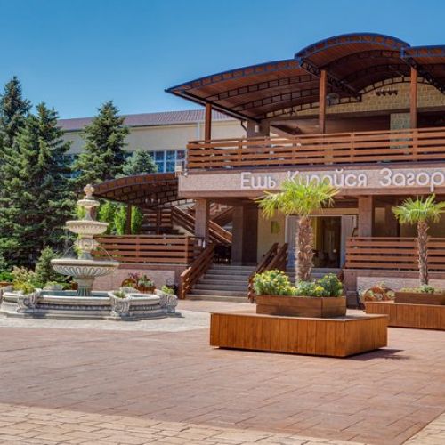 *Отель "Славянка" / "Slavyanka Hotel"